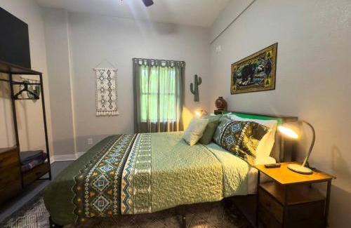 Eureka Springs Casa | Peace in the Holler