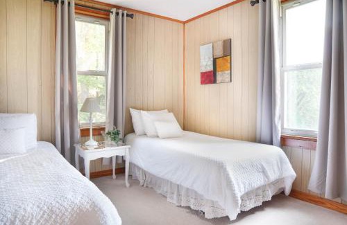 Spangler Casa | Peace of PA - A small-town wooded retreat