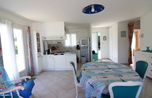 La Bree-les-Bains Casa | Casa tranquila con jardín, cerca de la playa, 6 personas, mascotas bienvenidas