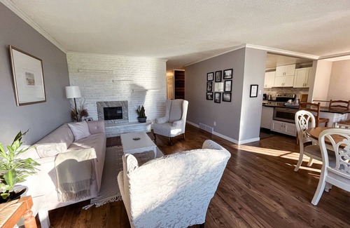 Niagara Falls Casa | Peaceful 4BDRM Home 5min to Clifton Hill