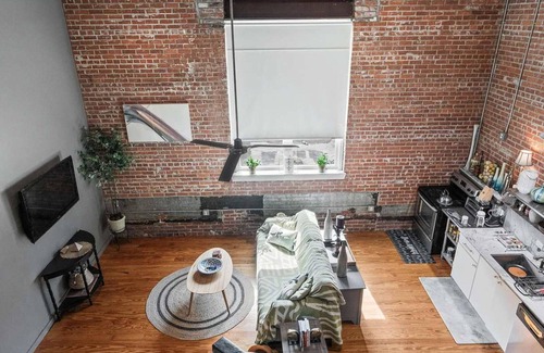 Downtown Apartamento | Peaceful and Private Retreat