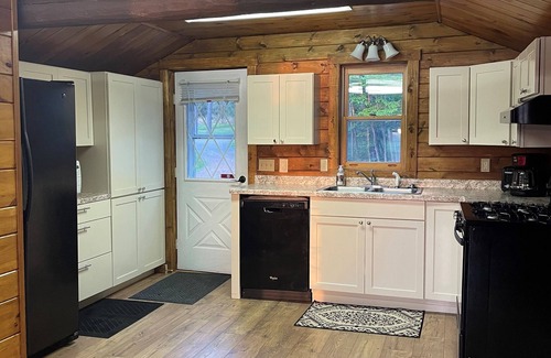 Winter Cabina | Up North Cabin on the Lake-Ice Pesca / Motos de nieve