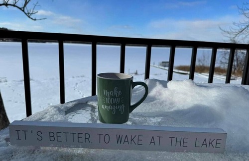 Winter Cabina | Up North Cabin on the Lake-Ice Pesca / Motos de nieve