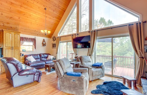 Murphy Casa | Peaceful Cabin Retreat - 9 Mi to Murphy!