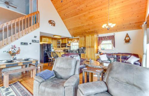 Murphy Casa | Peaceful Cabin Retreat - 9 Mi to Murphy!