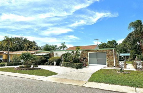 Holiday Casa | Tranquilas vistas al agua y la naturaleza - 1 milla a las playas - Bayou View-Clean-Pet Free