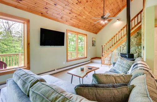 Conway Casa | Peaceful Conway Home with Fire Pit and Grill