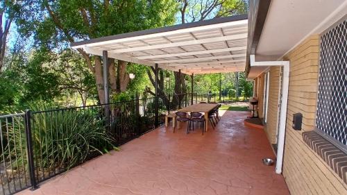 Wolfdene Casa | Peaceful Country Home Between Brisbane & GC