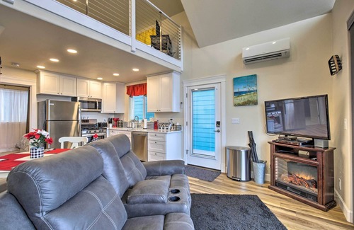 Yachats Condominio | Peaceful Winter Retreat: Oregon Coastline Beach!