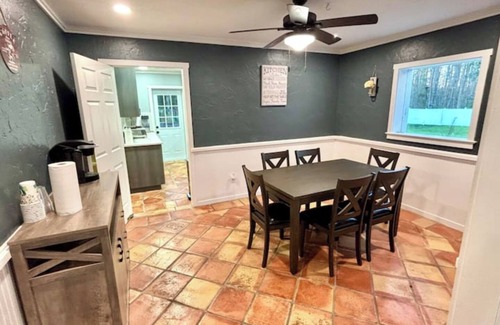 Lake Magdalene Casa | Peaceful Family Retreat - 12PPL
