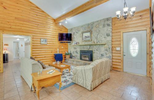Cass County Casa | Peaceful Garden City Getaway with Grill and Fire Pit