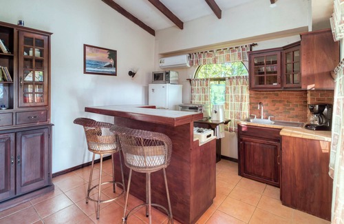 Esterillos Centro Apartamento | Hermoso apartamento cerca de la playa en Esterillos Centro