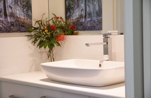 Moruya Heads Cama Y Desayuno | UN ENCUENTRO PACÍFICO ENTRE EL BUSH PERO TAMBIÉN CERCA DEL RÍO DE OCEAN Y MORUYA