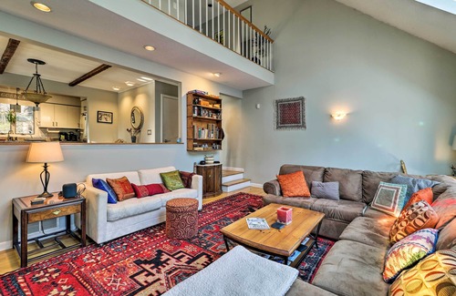 Goshen Cabaña | Peaceful Goshen Cottage w / Screened Porch & Views!