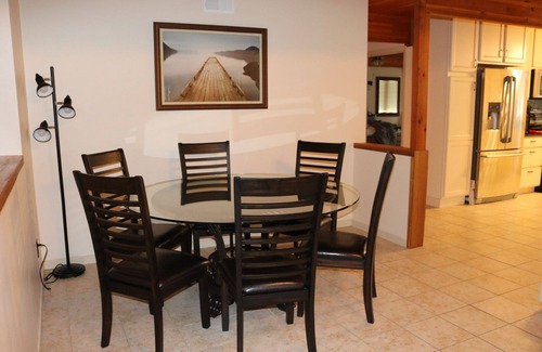 Lake City Casa | Peaceful Lake House - ¡Perfecto para toda la familia!