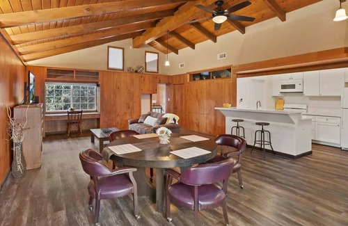 Camarillo Casa | PEACEFUL ONE BEDROOM GUEST HOUSE ON A RANCH