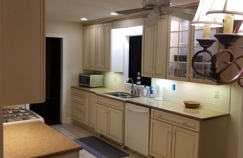 Brent Casa | Peaceful Pensacola Estate on 2 acres. 20x40 gunite pool! Large gazebo w/hot tub!