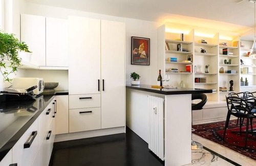 Parioli Apartamento | Peaceful Penthouse with Garage