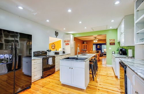 Grantville Casa | Peaceful Perry Home w/ Patio - Pets Welcome!