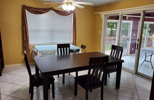 Bordentown Casa | Peaceful private 4 Bedroom Residential Home with serenity park like setting
