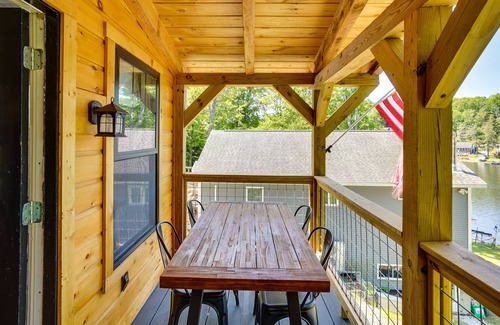 Averill Park Cabaña | Peaceful Retreat on Burden Lake w/ Deck & Kayaks!