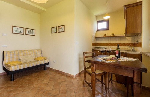 Cannara Villa | Casa de campo a 10 km de Asís - piscina, wifi, spa -