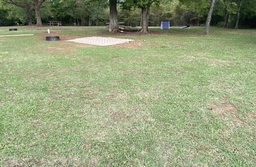 Alton Alquiler De RV | Peaceful RV site Full Hookup on 175acre Farm