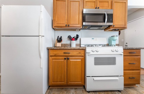 Mira Costa Casa | Peaceful Senior Community Near Beach, Restaurants & Shopping