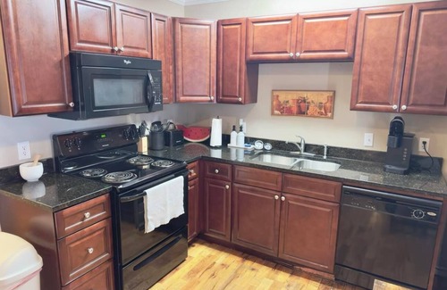 Guntersville Casa | Peaceful Townhouse Near Lake
