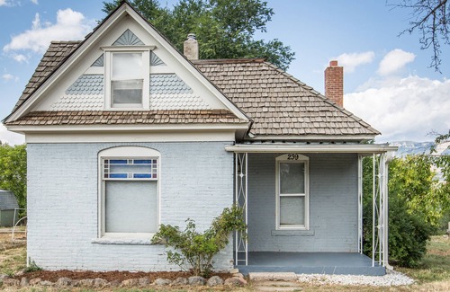 Glenwood Springs Casa | Tranquilo hogar zen victoriano en la colina