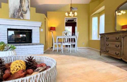 Hemet Casa | Peach Blossom Country House