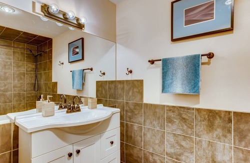 Warrior's Mark West Condominio | Peak 10 Berghaus: Beautiful, Spacious 3 bedroom, 2400 sqft home, Stunning View