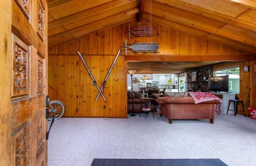 Packwood Casa | Peak View