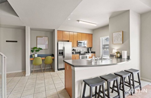 West Campus Apartamento | Pearl #601 xxxxxxxxx