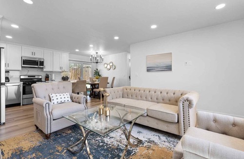 East San Jose Casa | Pearl Haven Retreat on Lochner Dr #42069