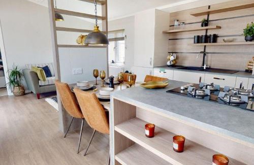 Towyn Casa | Pebble Beach Resort The Goodwood Lodge