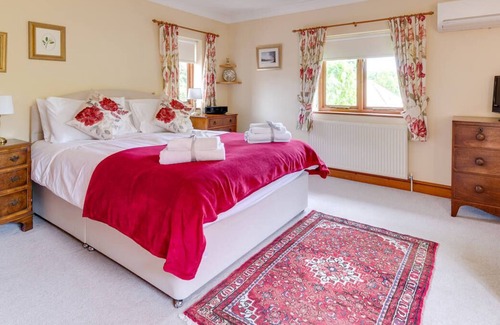 Elham Casa | Peels End in Canterbury