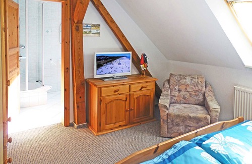 Usedom Otro | Peenestromhof apartment 5 - Vacation on the farm