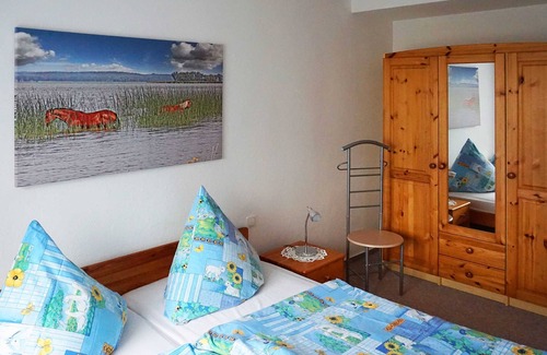 Usedom Otro | Peenestromhof Fewo 2 - Vacation on the farm