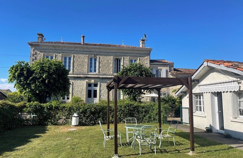 Duil-sur-le-Mignon Casa | Pegasus, Les Constellations