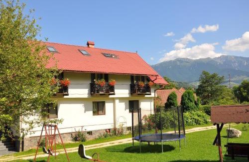 Bran Casa | PEL FLORA