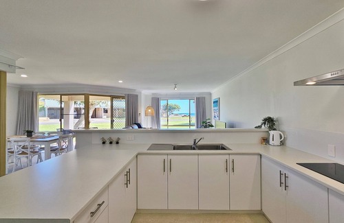 Kalbarri Villa | Pelican Shore Villa 21 - Kalbarri, WA