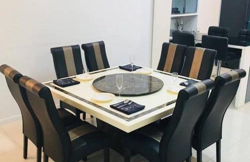 Gelugor Casa | Penang 3 storey Homestay W/KTV 15Pax