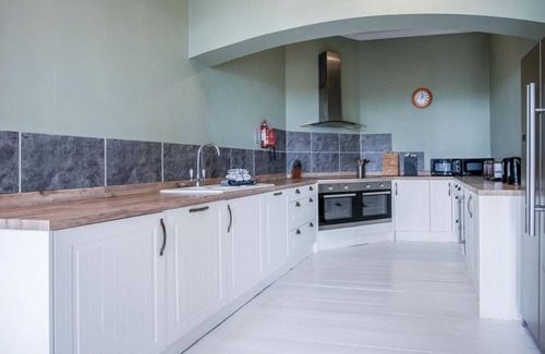 Pendine Casa | Pendine Manor - 9 Bedroom Manor House - Pendine