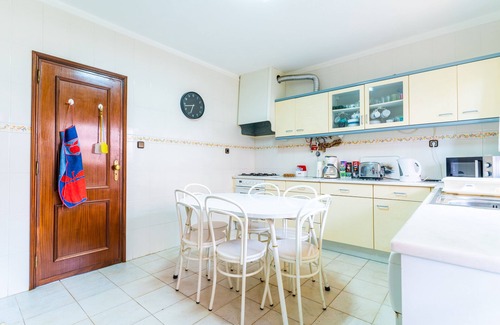 Peniche Villa | Casa de playa PENICHE en la playa de la consolación