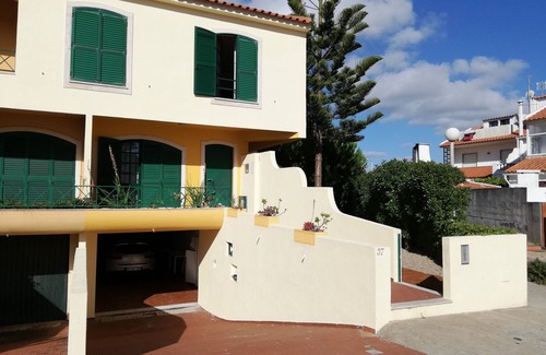 Peniche Villa | Casa de playa PENICHE en la playa de la consolación