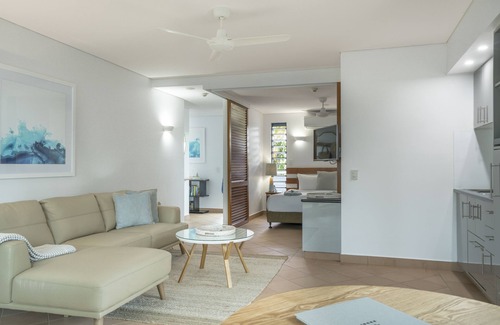 Port Douglas Hotel | Peninsula Boutique Hotel Port Douglas - Adults Only Haven