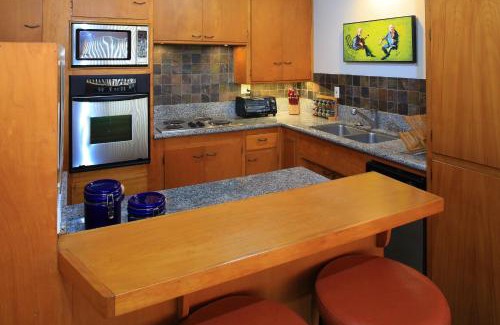 Peninsula Apartamento | Peninsula Hideaway Apartment Alamitos Bay