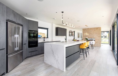 Cirencester Casa | Peninsula (ML09) Lower Mill Estate