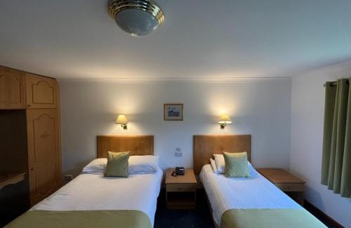 Llanrhystud Hotel | Penrhos Park